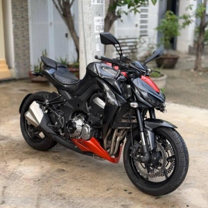 Kawasaki Z1000