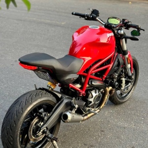 Ducati Monster 797