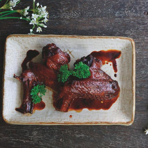 Сriracha мед куриные крылышки