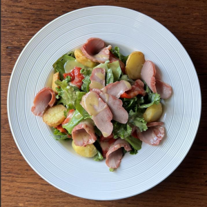 Салат из утиной грудки