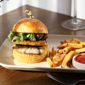 Баррамунди сэндвич