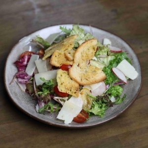 Небольшой салат из овощей